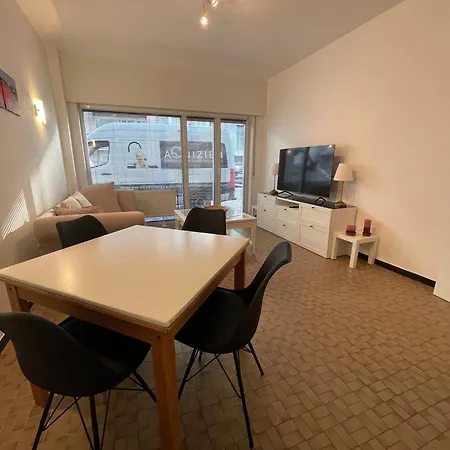 Coastal Retreat In Nieuwpoort-bad Appartement